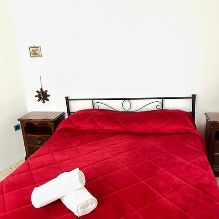 Rooms For Rent Livorno-Center Esterno foto