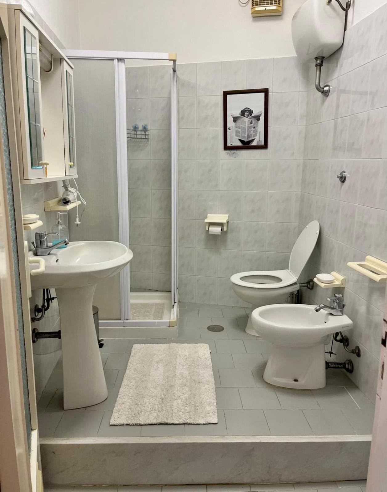 Rooms For Rent Livorno-Center Esterno foto